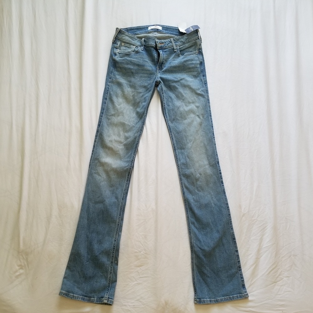 Hollister Jeans NWT